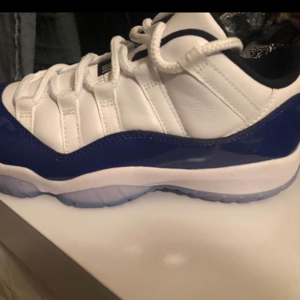 Jordan 11’s - Picture 3 of 4